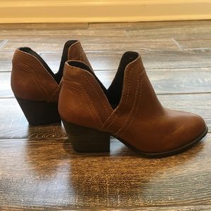 Steve Madden Aliee Booties - Size 6